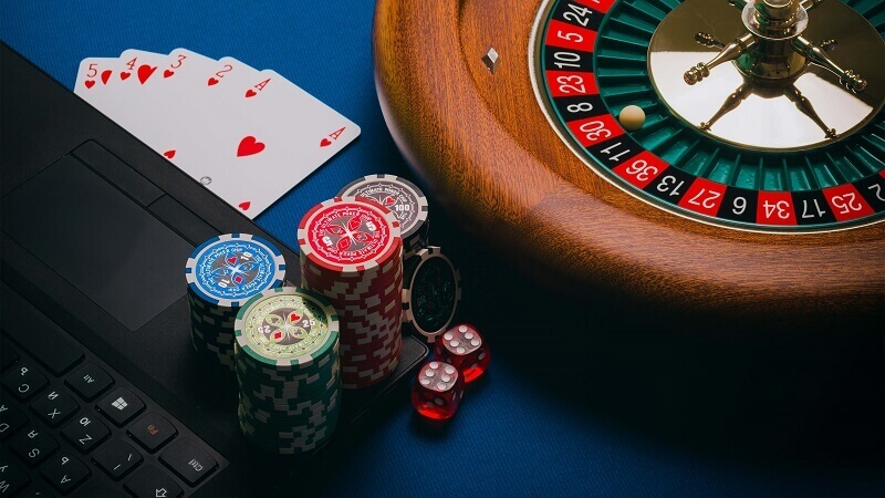 Casino rewards and loyalty program benefits